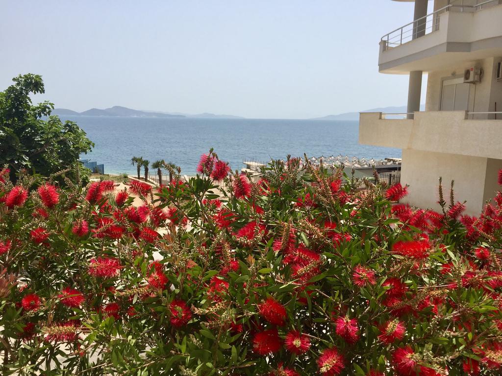 Royal Apartment Luxury Holiday For Queen And King ساراندا المظهر الخارجي الصورة